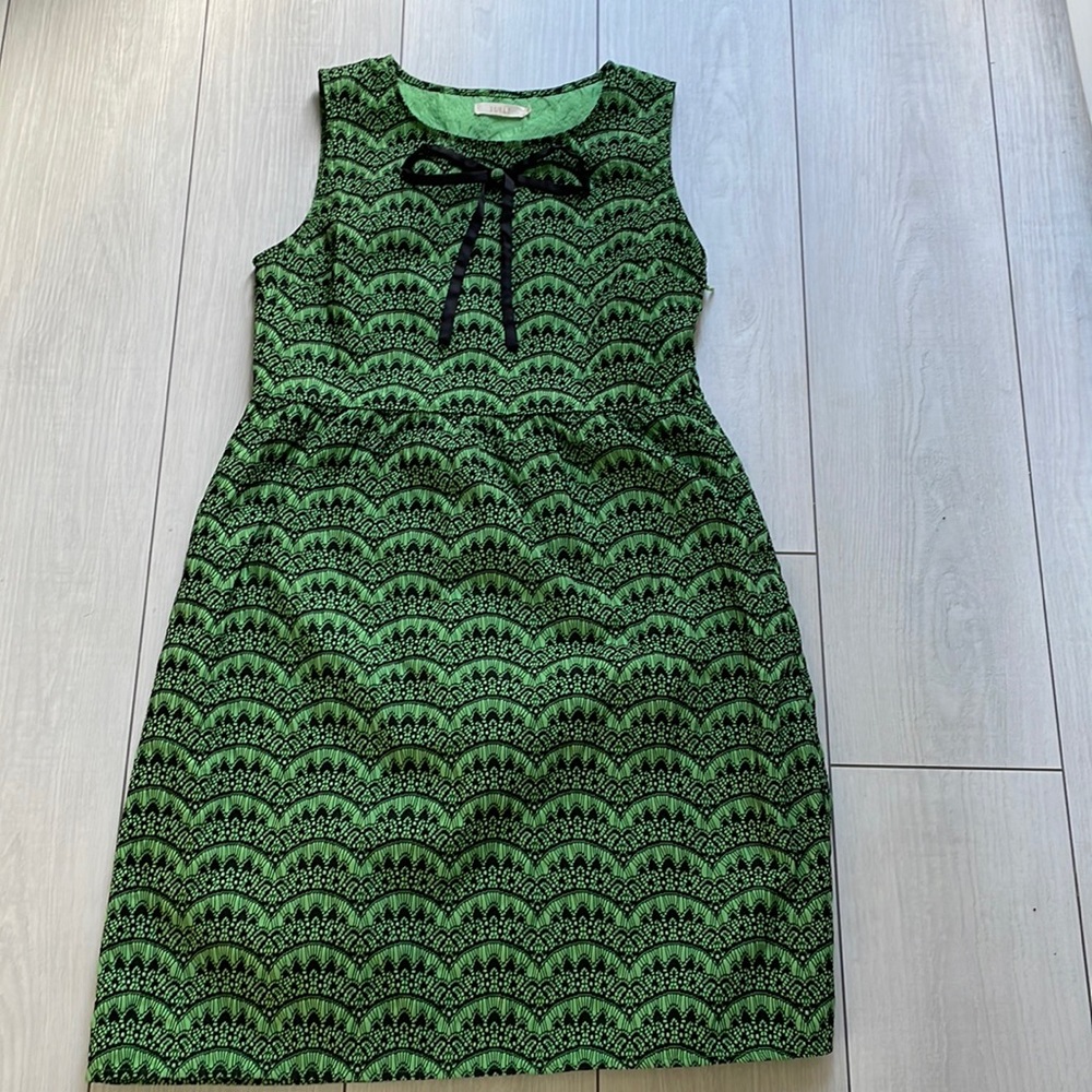S Tulle Sleeveless Dress - green/black with front bow detail